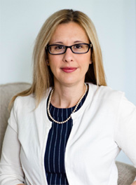 Dr. Lynn Swaner